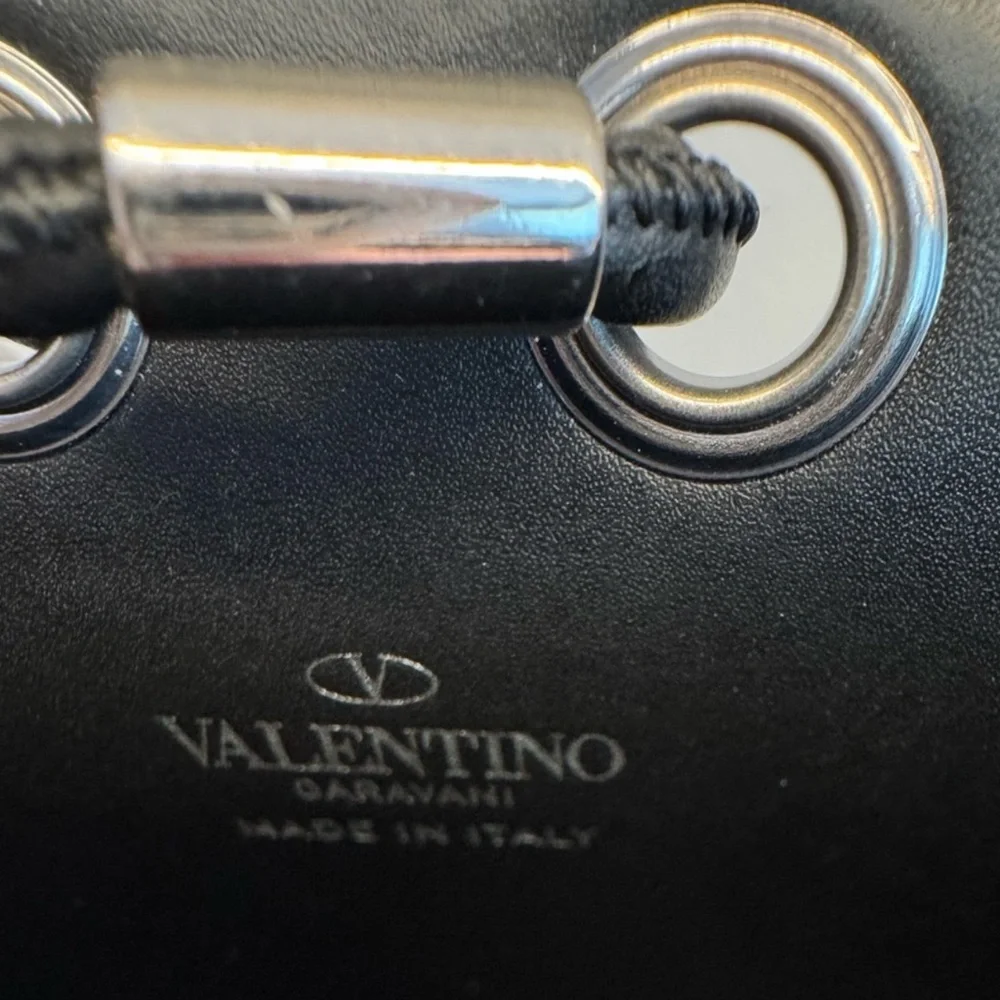 Valentino Black Unisex Neck Pouch - Picture 7 of 11